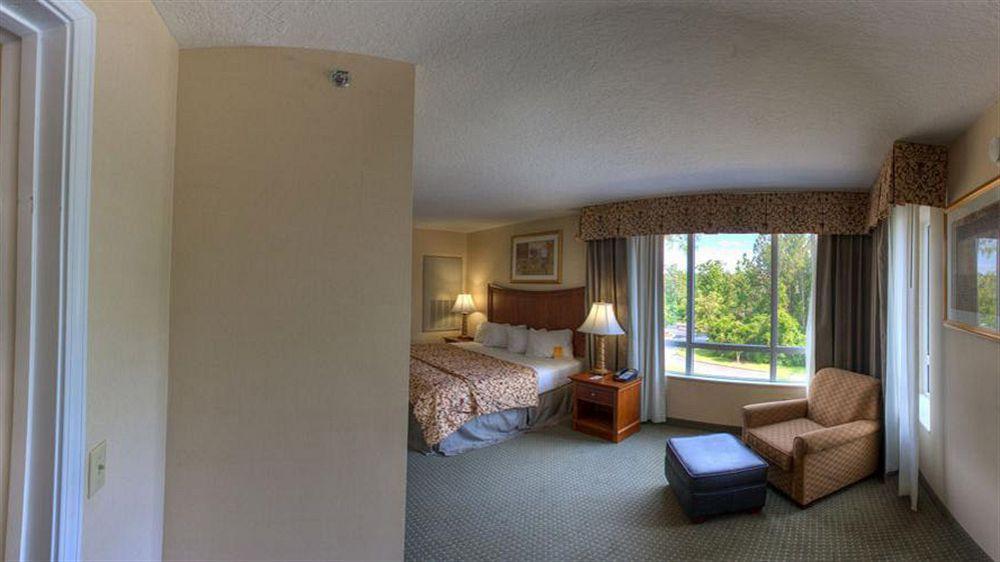 Holiday Inn Brunswick I-95 Luaran gambar